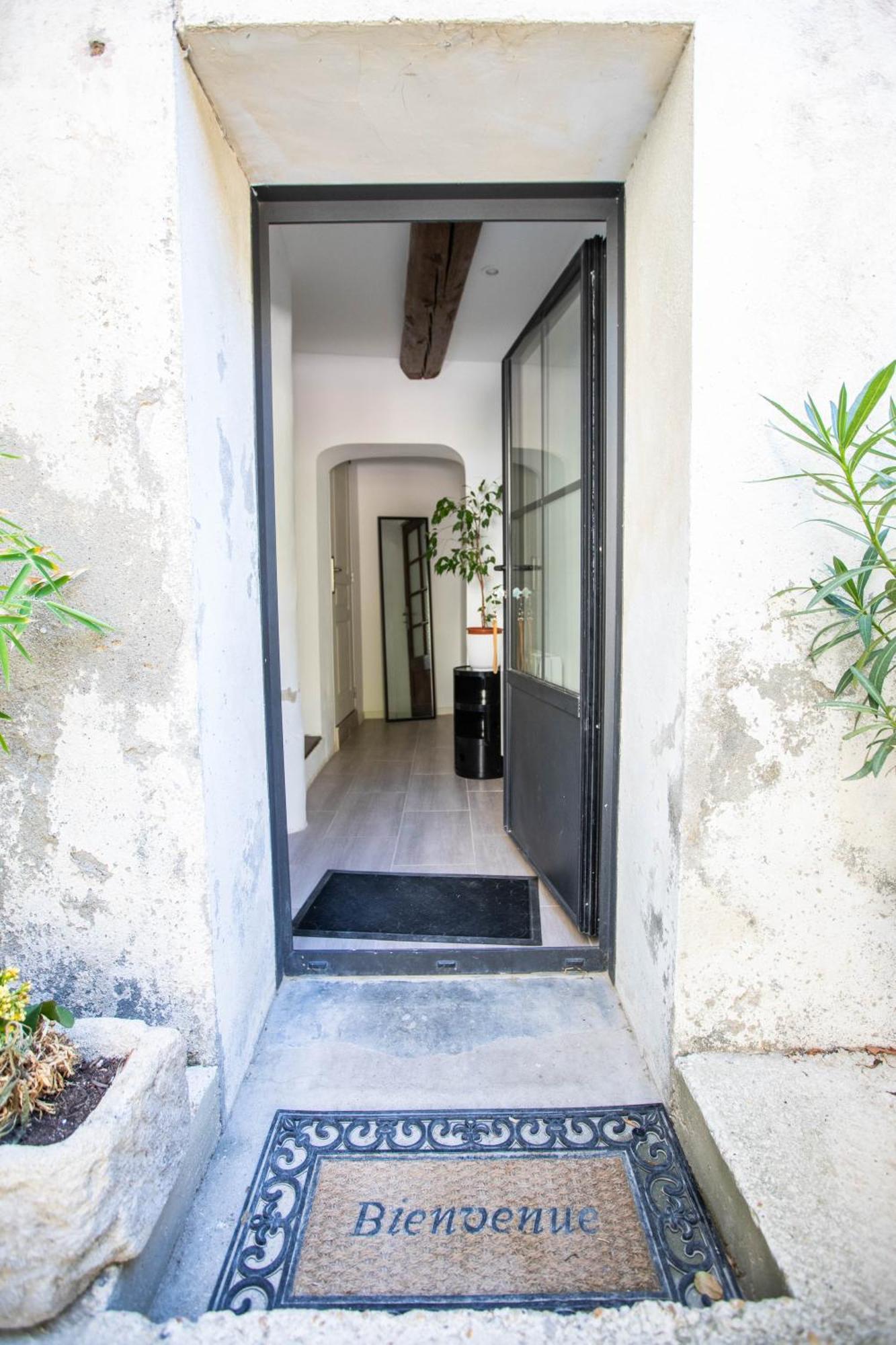 Oustaou De Betty Et Bob Bed & Breakfast Le Cailar Luaran gambar